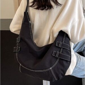 Huskycat canvas croissant casual bag